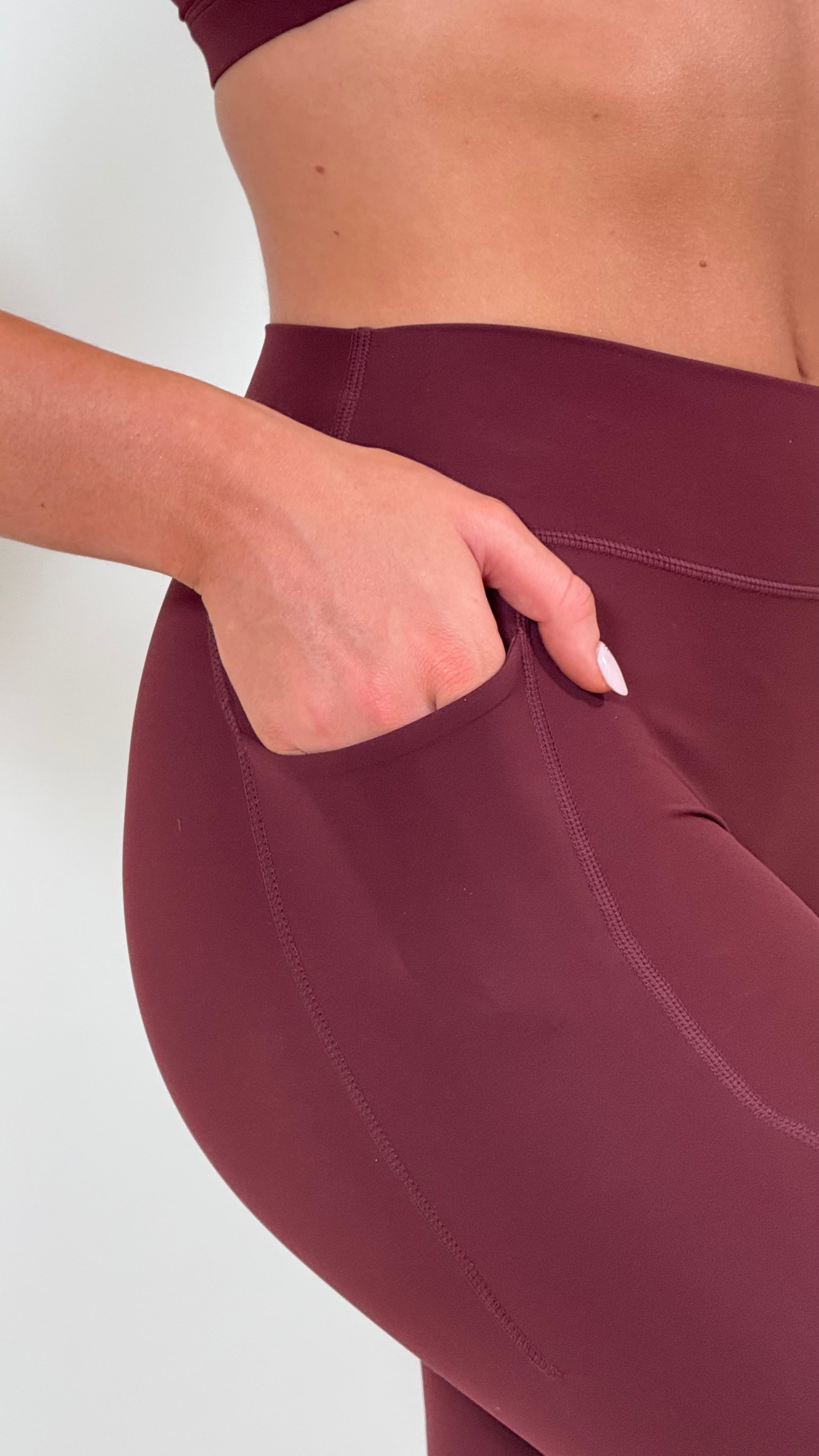 SculptFit Pocket High Waisted Seamless Gym Leggings - Burgundy Long