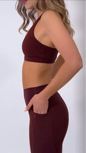 SculptFit Pocket High Waisted Seamless Gym Leggings - Burgundy Short