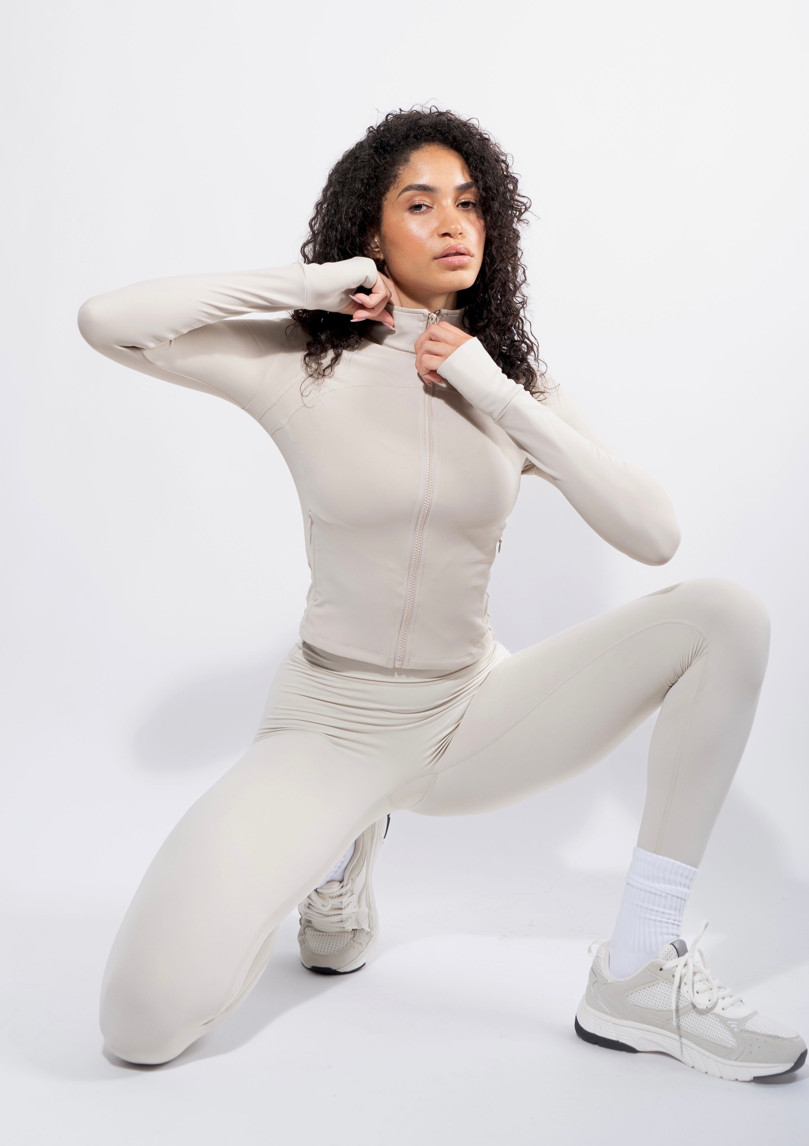 Sports jacket with thumb holes online