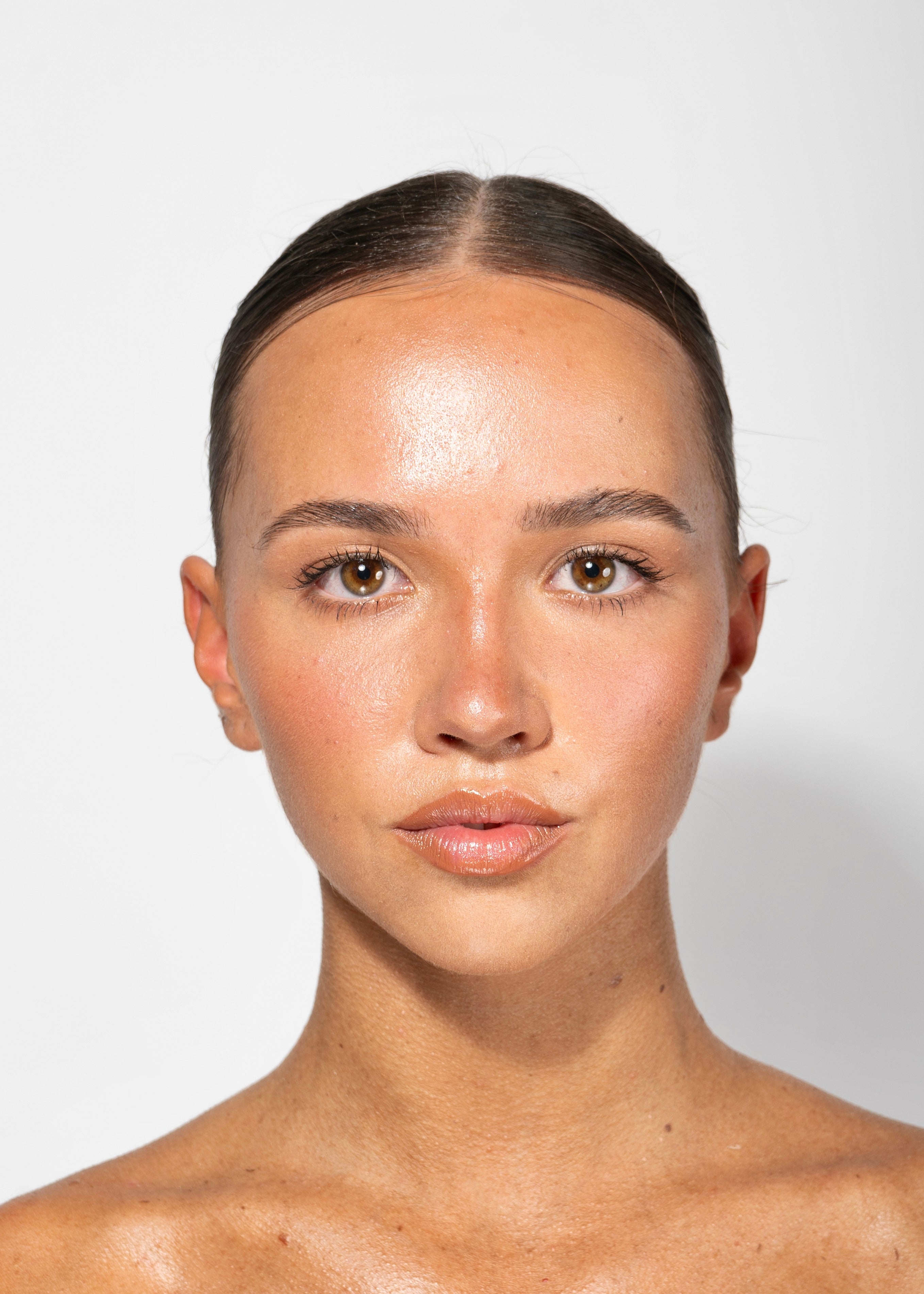 clean girl makeup look